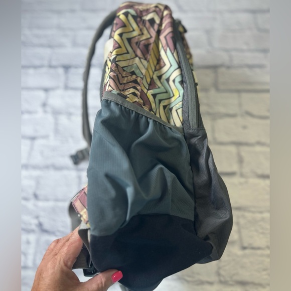 L.L. Bean Quad Explorer Backpack. Great for Outdoors, office, school or travel. - Picture 5 of 12